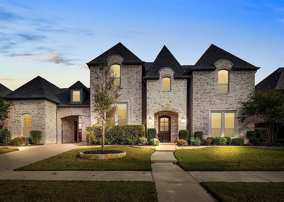1st image of 3626 Evita Dr