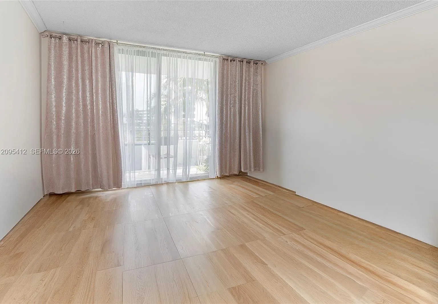 Olympus Condo Phase — Photo 4
