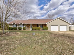7054 Hillsboro Rd, Bonne Terre, MO 63628