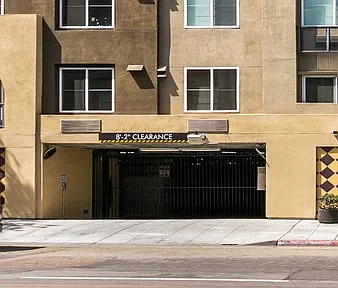 1970 Columbia St — Photo 18