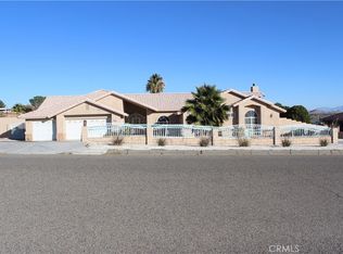 16263 Chiwi Rd, Apple Valley, CA 92307