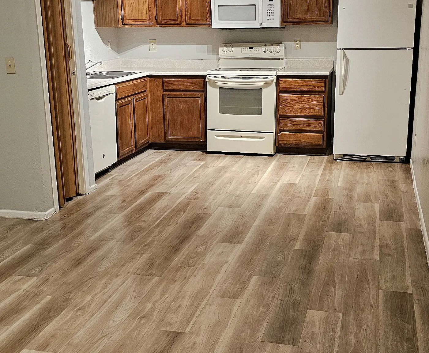 P358A 6148 E. Greenway St - 4 — Photo 1