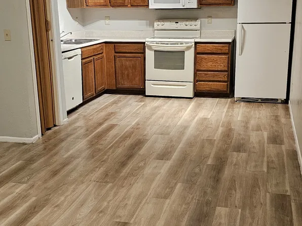 6148 E Greenway St, Mesa, AZ