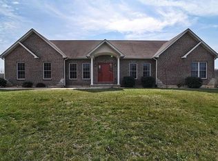 4426 Old State Rd, Leslie, MO 63037