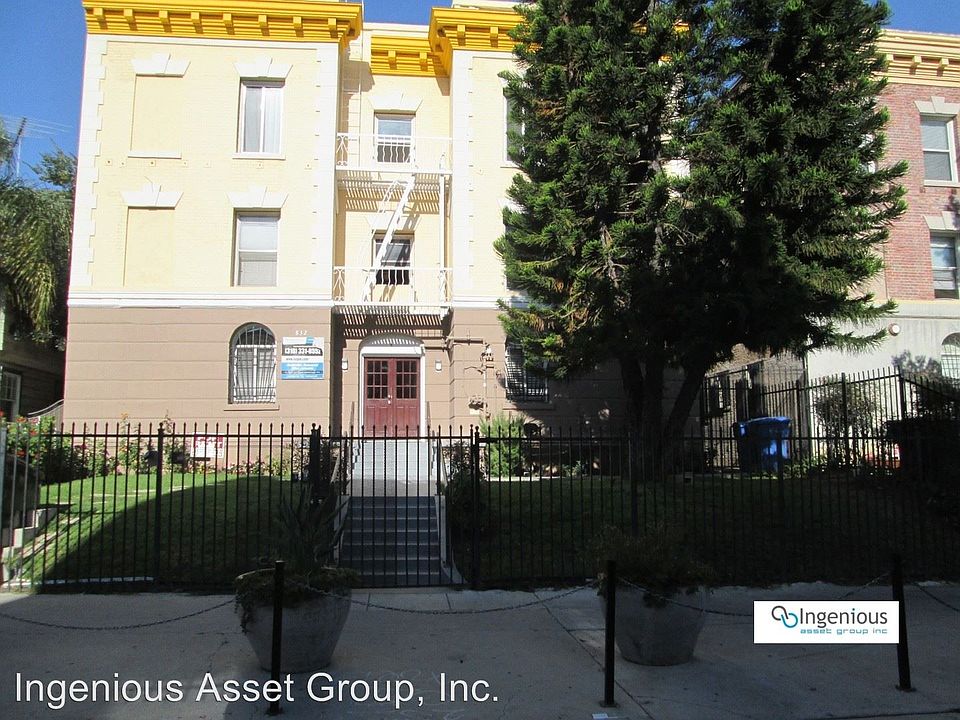 1st image of 832 Fedora St #832