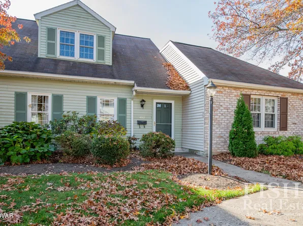 402 Wyndham Ct, Williamsport, PA 17701