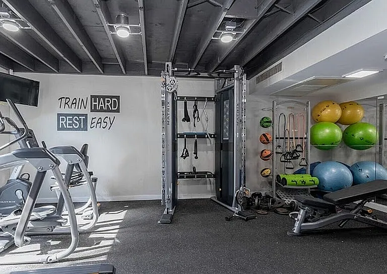 Gym (2)