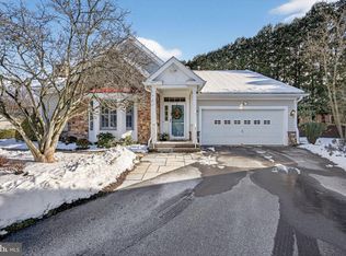 2 Conifer Ct, Princeton, NJ 08540