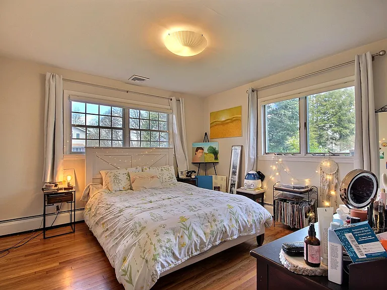 50 Woodmere Ln — Photo 16