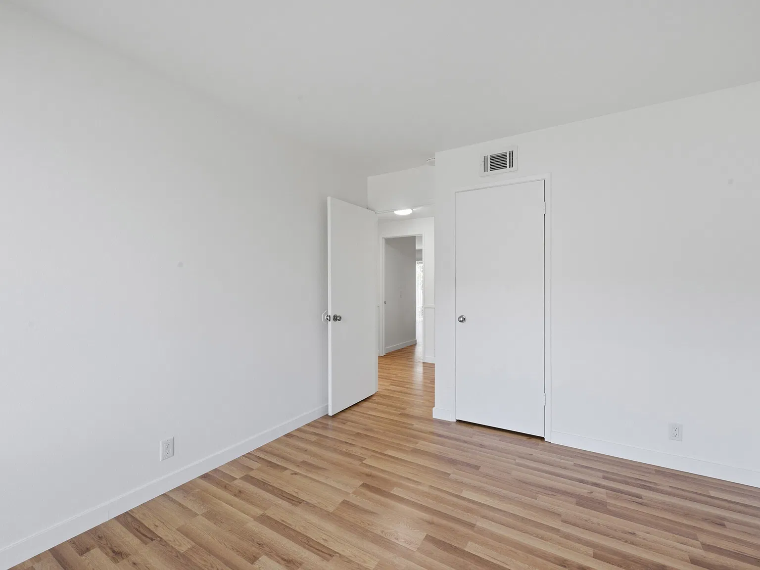 2523 Mandan Court - 1 — Photo 4