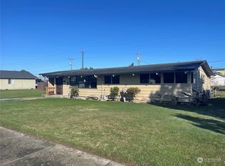 1511 W 6th St, Port Angeles, WA