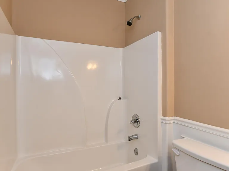 38 Ramapo Ct — Photo 57