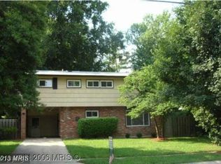310 Meadow Hall Dr, Rockville, MD 20851