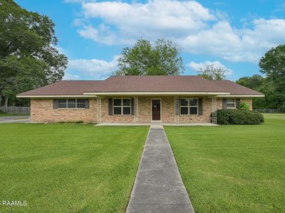 201 Fleishman St, Breaux Bridge, LA, 70517