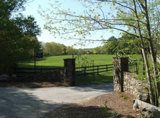 142 Powder Mill Rd, Kensington, NH 03833