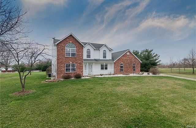 1st image of 125 Savannah Ct