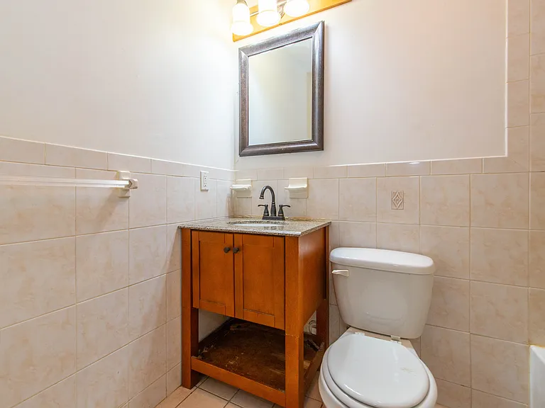 279 Orange St #1 — Photo 18