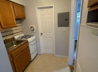 245 S Kinderkamack Rd UNIT 245B, Hackensack, NJ 07601