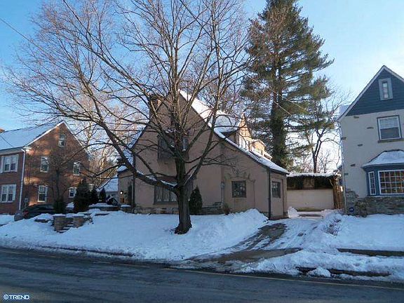 2nd image of 405 Sanhican Dr