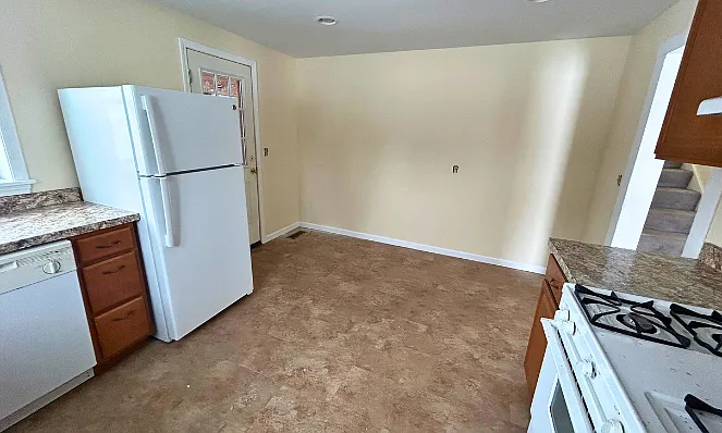23 James St #A — Photo 5