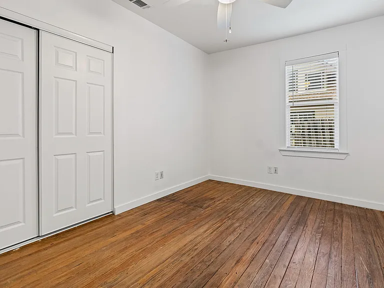 84 Waller St — Photo 10