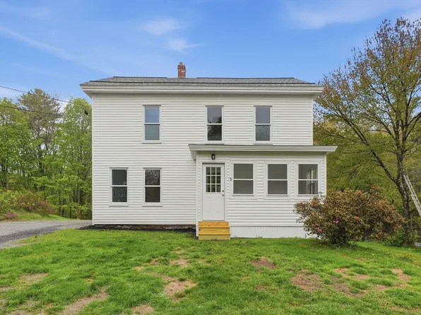5 Russell Ave, Ashburnham, MA 01430