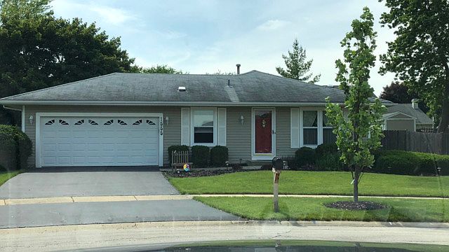 1st image of 1555 Deerfield Ct