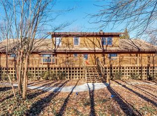 3271 Pete Shaw Rd, Marietta, GA 30066