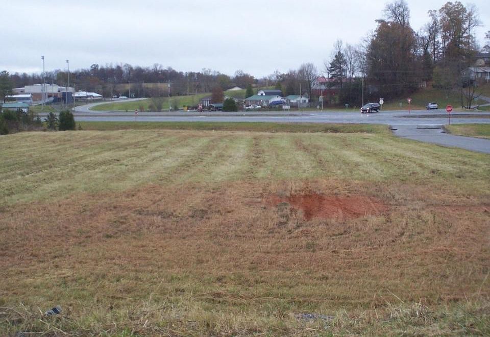 1st image of LOT 8 W Andrew Johnson Hwy