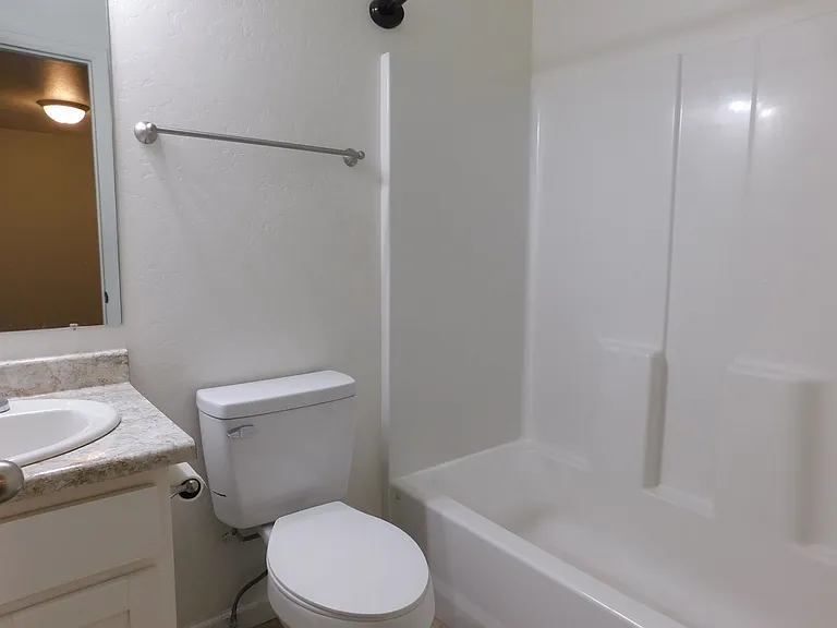 654 Trinity Way #B — Photo 16
