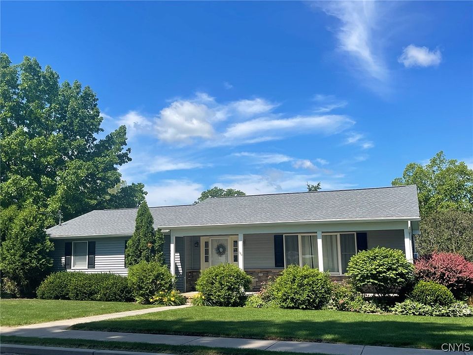 1st image of 325 Betsinger Rd