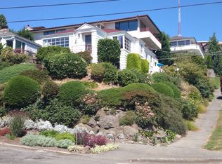 172 Aloha St, Seattle, WA 98109