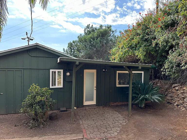 648 Ora Avo Dr — Photo 2