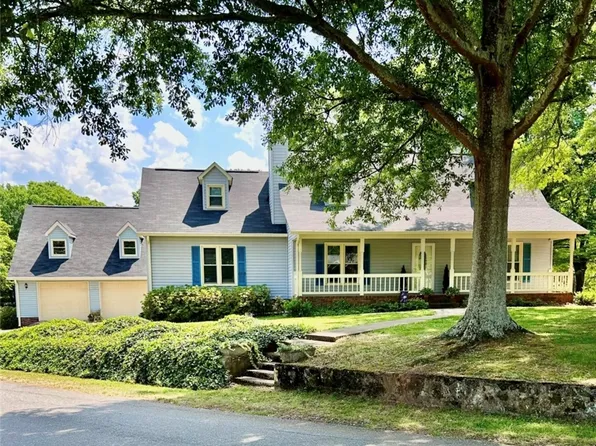 901 Tripp St, Williamston, SC 29697