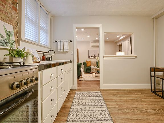 3rd image of 86 N B St #24