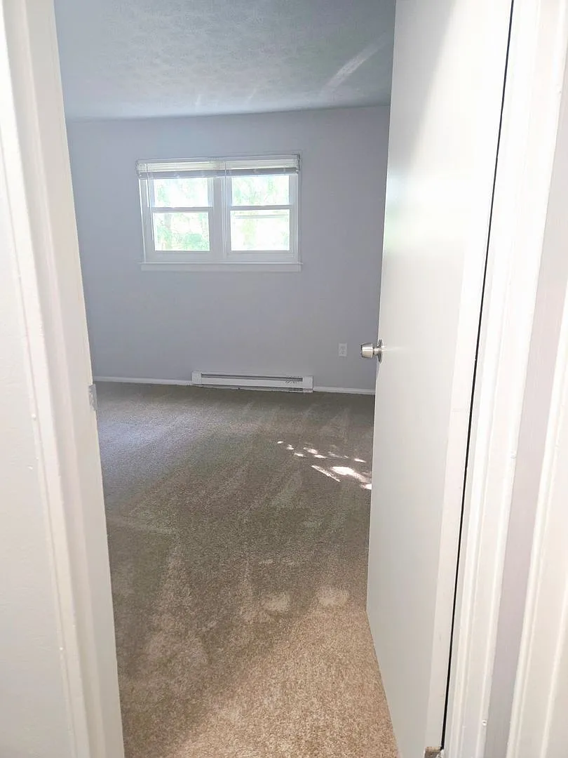 1, 2, 3 bedrooms — Photo 2