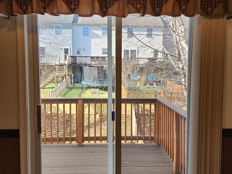 89 Effie Ln — Photo 18
