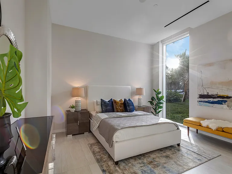 200 SE Mizner Blvd #106 — Photo 14