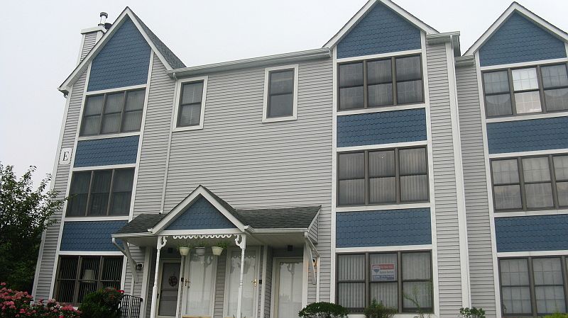 1st image of 4 Heritage Ln #502