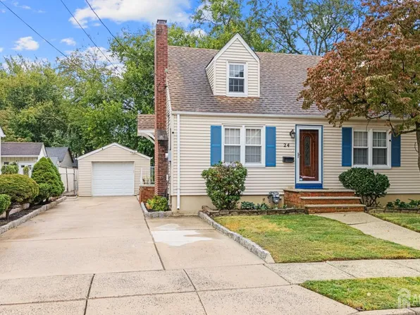 24 Kimble St, Edison, NJ 08817