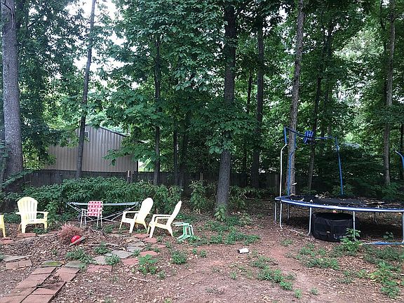 5th image of 111 Osprey Ln
