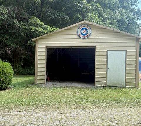 5th image of 1069 County Road 1850 E
