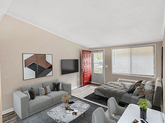 Make the most of every square foot in this bright, open-concept studio_perfect for simplified, modern living.