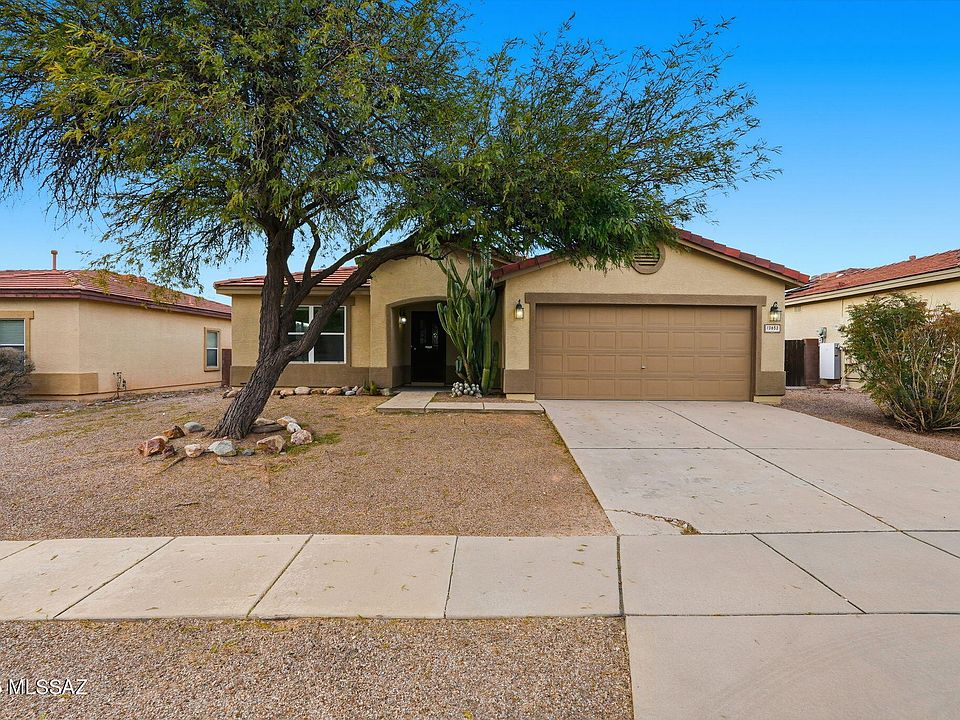 1st image of 13653 E Oxmoor Valley Dr