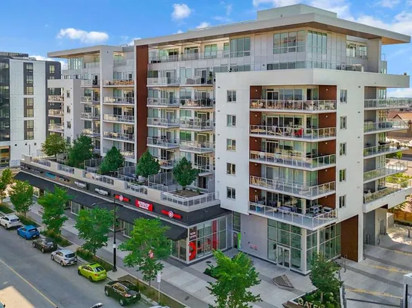 8445 NW Broadcast Ave SW #315, Calgary, AB T3H 6B6