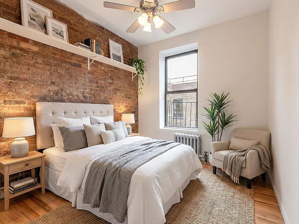 1st image of 31 Bedford St #40