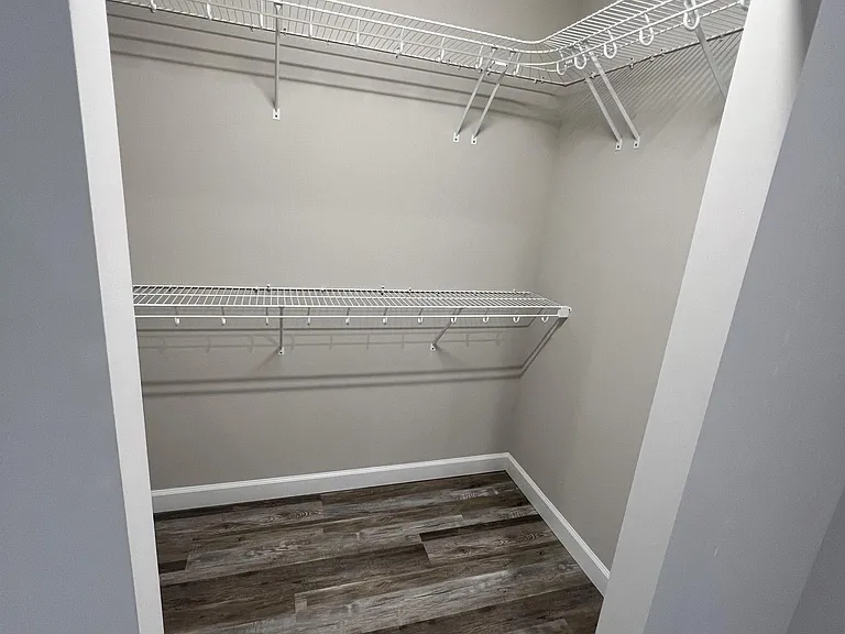 230 New Oak Dr #7 — Photo 8