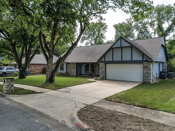 3rd image of 2720 S 138th East Ave