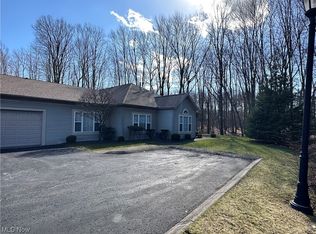 5645 Clingan Rd UNIT 8C, Struthers, OH 44471