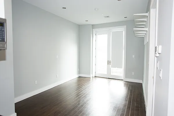 Rented by Brooklyn Group | media 14